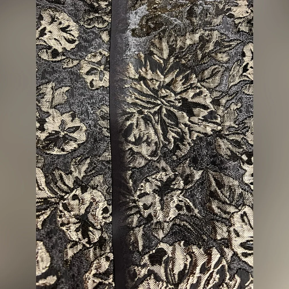 Monique Lhuillier Silver & Gold Brocade Floral Pencil Skirt Size 2 - Picture 6 of 12
